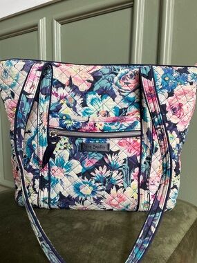 Vera Bradley Navy Floral Quilted Tote Bag Travel Carryall Purse